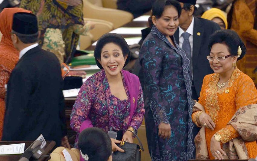 86Titiek Soeharto 003.jpg